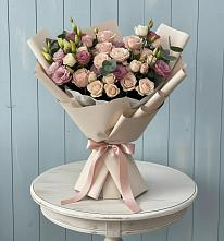 Букет цветов из:  Розы и Лизиантусы в Мещерино