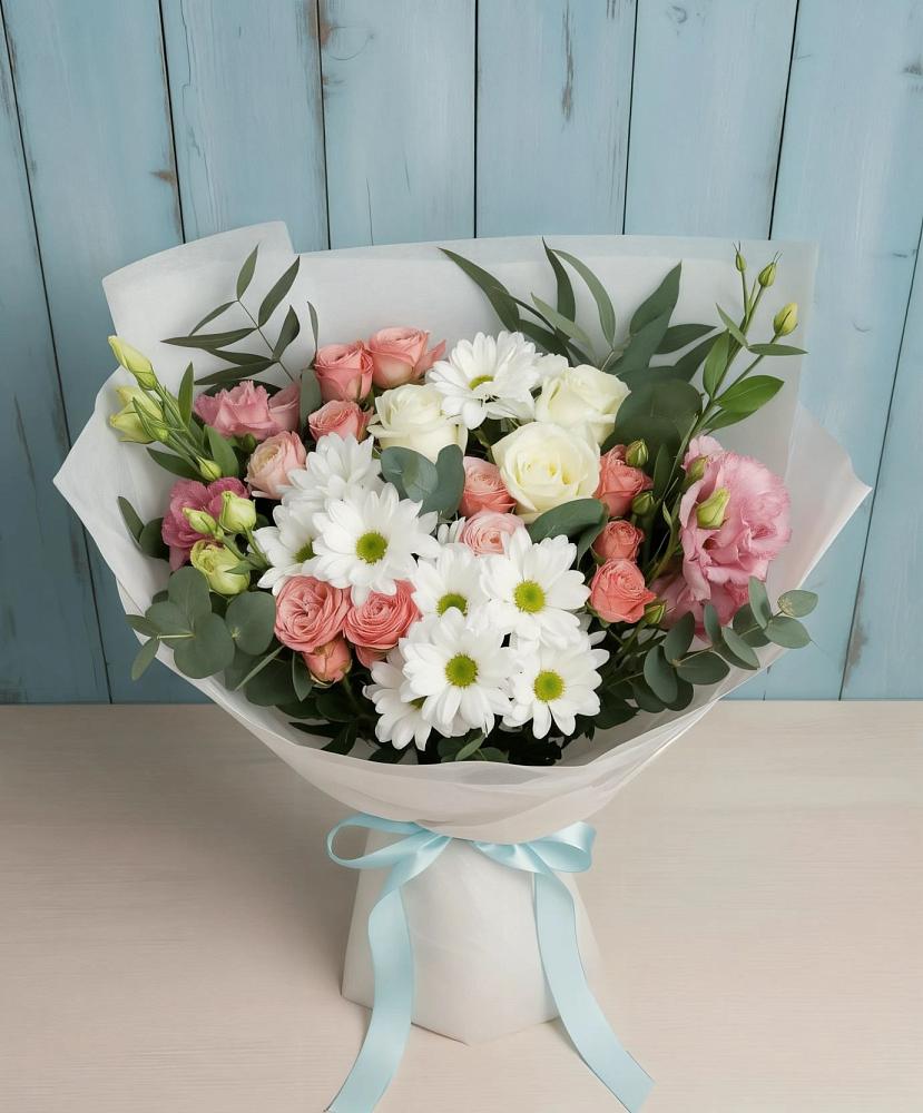 Букет цветов из: Розы, Лизиантусы и Хризантемы в Мещерино