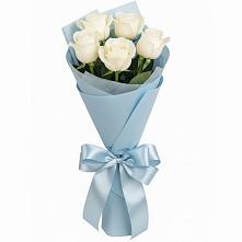 Букет 5 Белых роз Проуд в Мещерино
