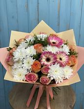 Букет цветов из:  Розы, Герберы и Хризантемы в Мещерино