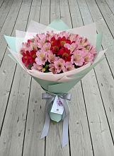 Букет цветов из:  Альстромерии в Мещерино