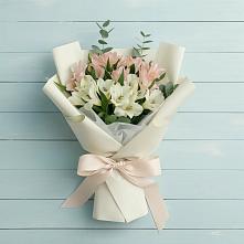 Букет цветов из:  Альстромерии в Мещерино