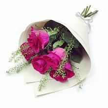 Букет цветов из:  Розы в Мещерино