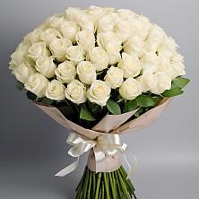 Букет 101 беля роза Белоснежка в Мещерино