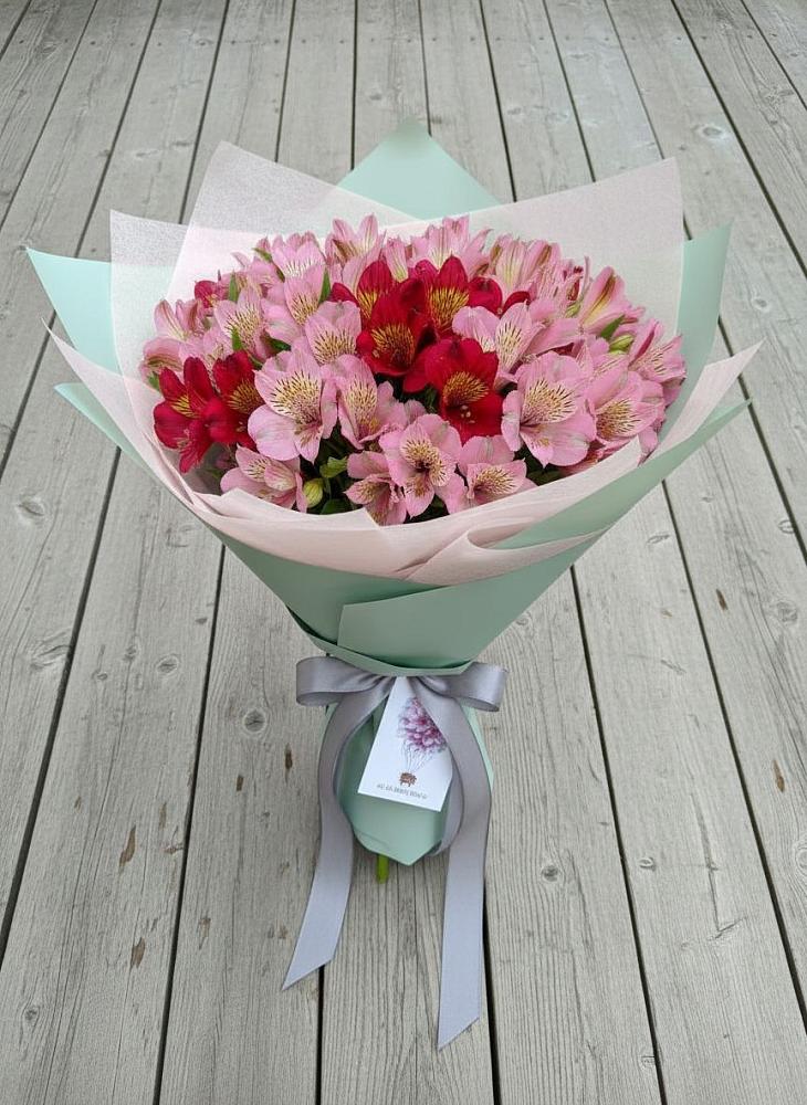 Букет цветов из: Альстромерии в Мещерино