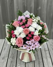 Букет цветов из:  Альстромерии, Гвоздики, Розы и Хризантемы в Мещерино