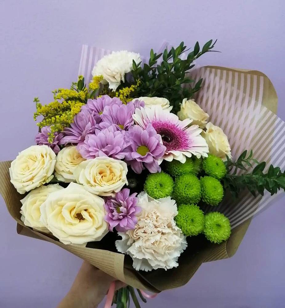 Букет цветов из: Хризантемы, Розы, Гвоздики и Герберы в Мещерино