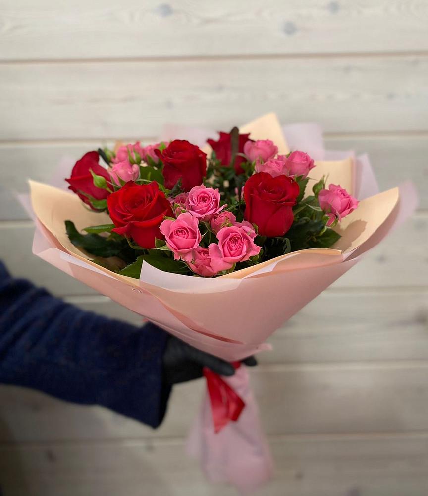 Букет цветов из: Розы в Мещерино