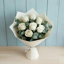 Букет Белые розы в Эвкалипте в Мещерино