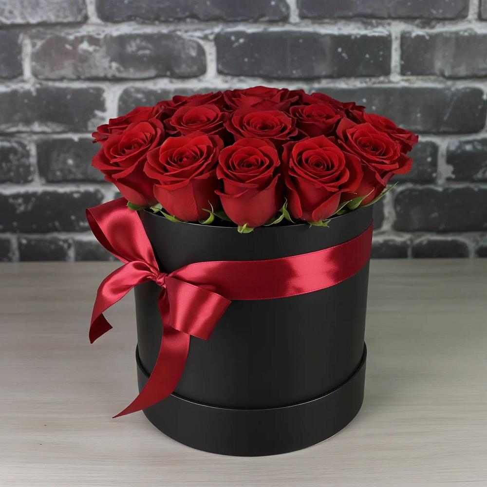 Цветочная композиция из Розы в шляпной коробке в Мещерино