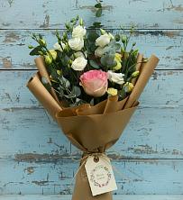 Букет цветов из:  Розы и Лизиантусы в Мещерино