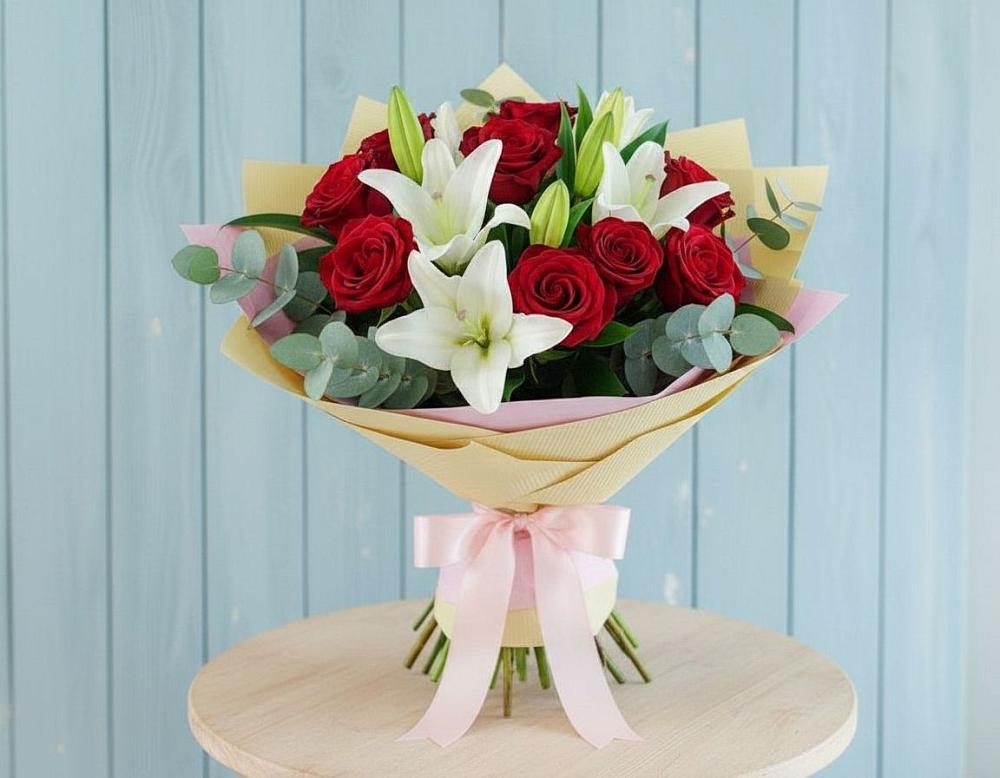 Букет цветов из: Лилии и Розы в Мещерино